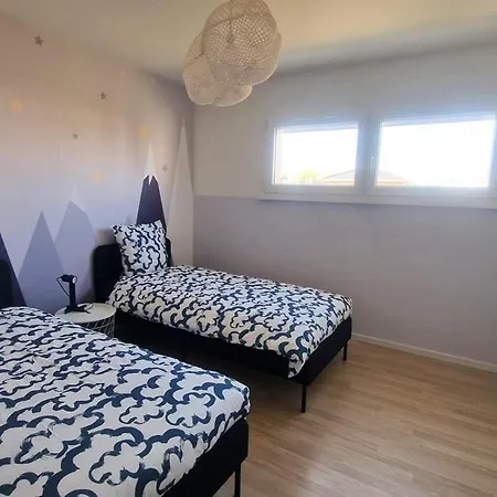 Exceptional Border Appartement